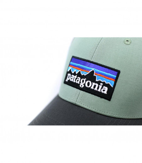 groen grijs Patagonië trucker groen grijs Patagonië trucker